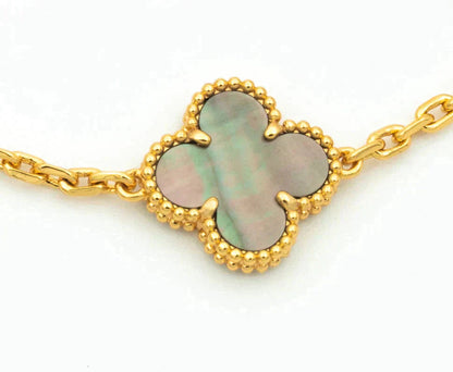 [⭐⭐JeweliWhal] CLOVER 5 MOTIF GRAY MOP BRACELET COLLECTION