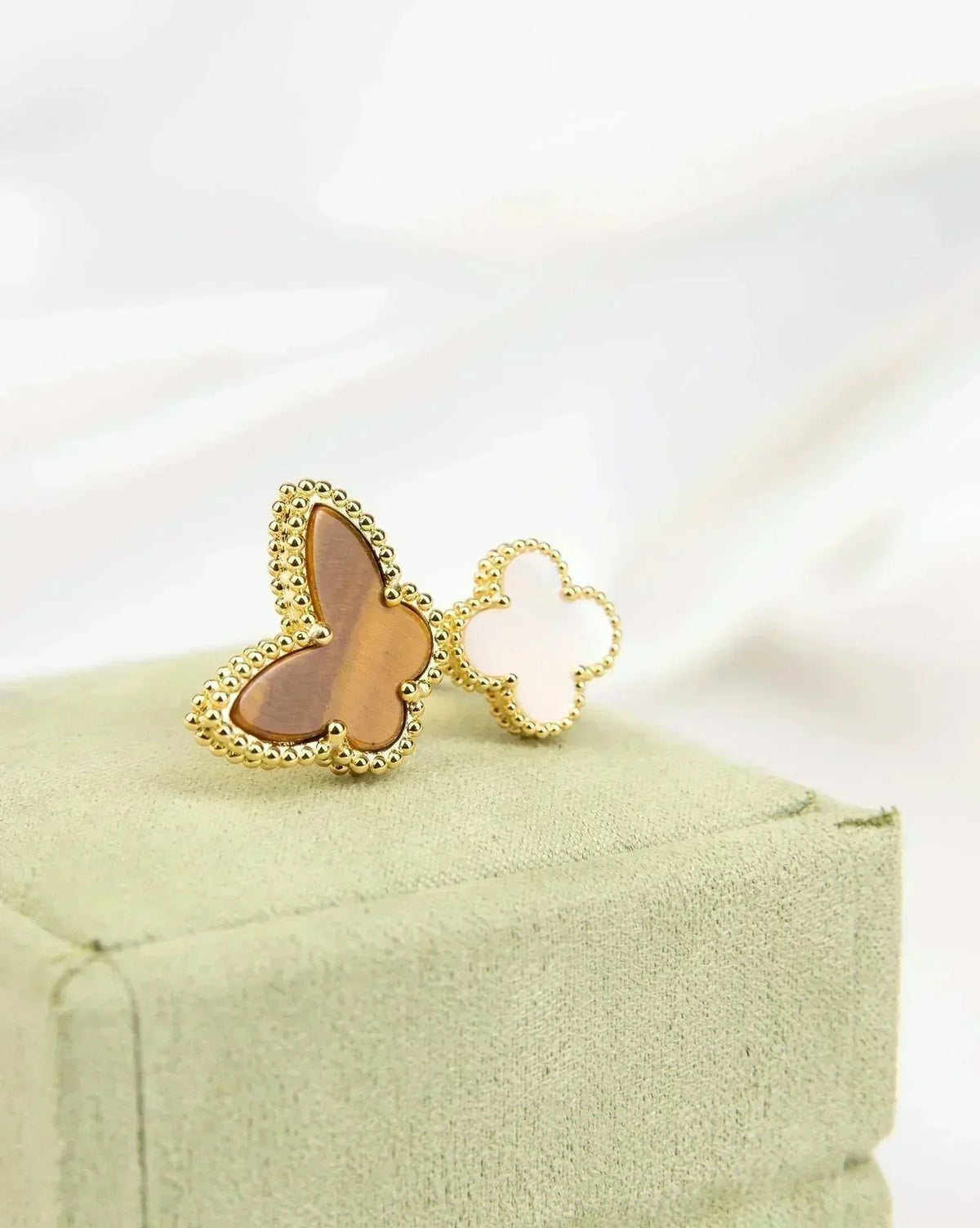 [⭐⭐JeweliWhal]GLÜCK ZWISCHEN DEN FINGERN RING