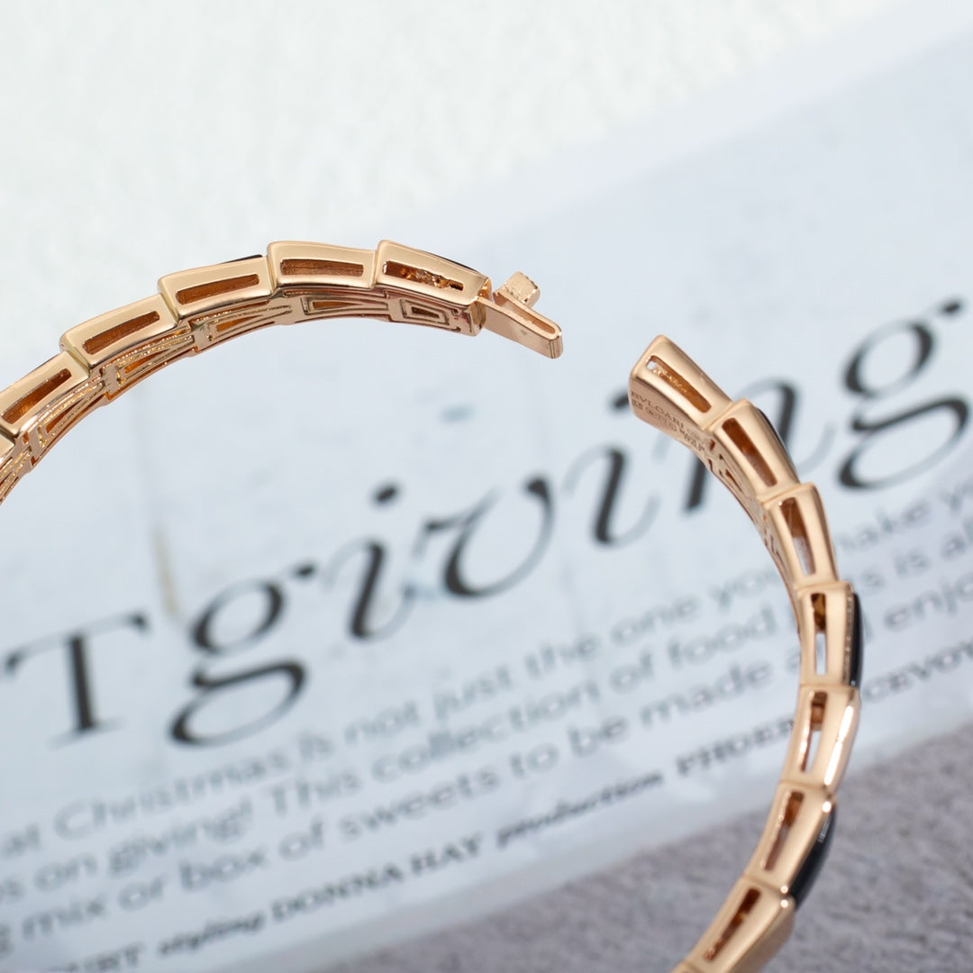 [⭐⭐JeweliWhal]SERPENTI BRACELET PINK GOLD ONYX