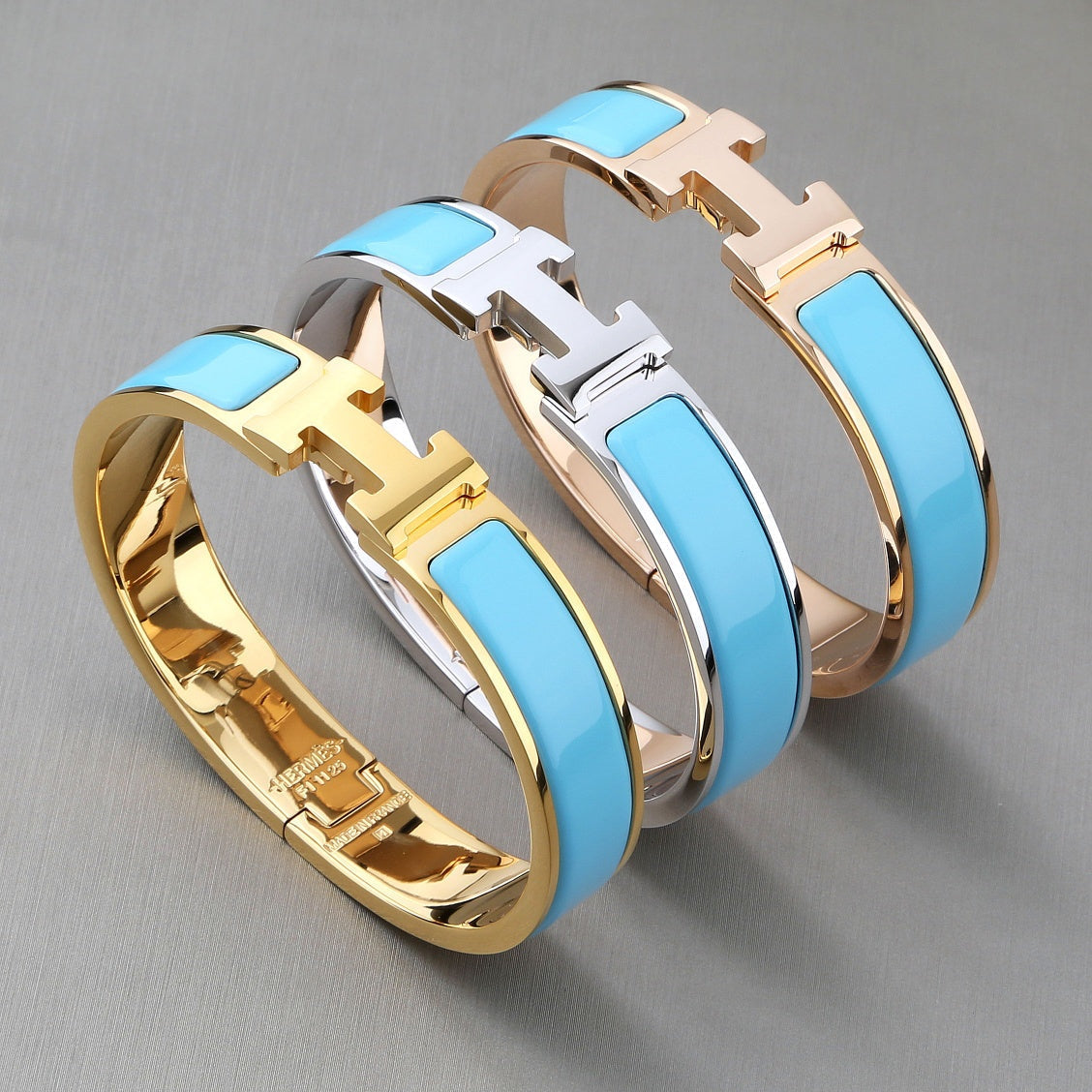 [⭐⭐JeweliWhal]H CLOUD BLUE BRACELET