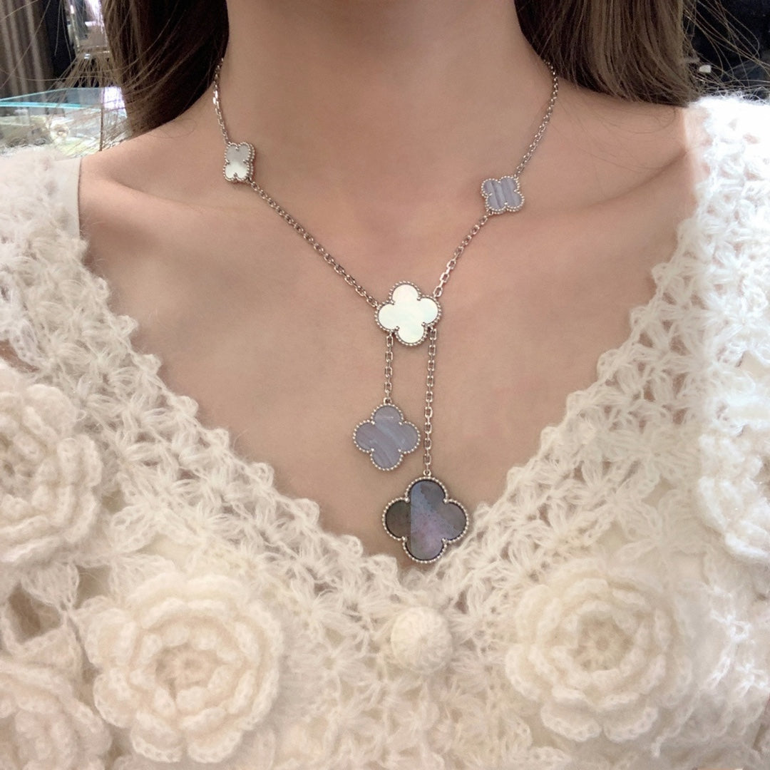 [⭐⭐JeweliWhal]CLOVER MOP CHALCEDONY NECKLACE SILVER 6 MOTIF