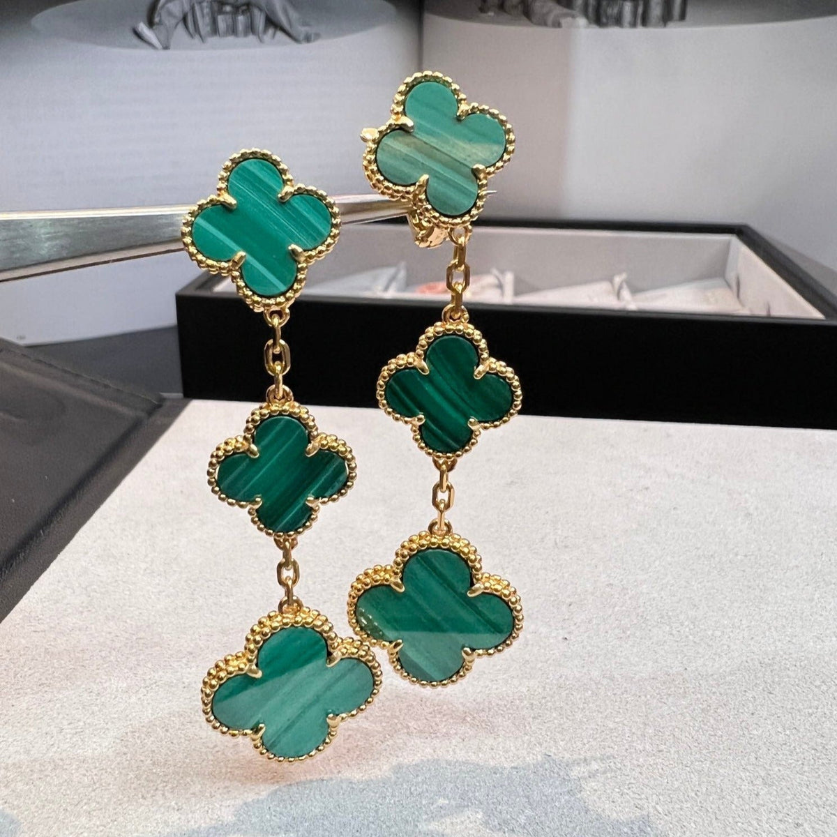 [⭐⭐JeweliWhal]CLOVER MALACHITE 3 MOTIFS GOLD