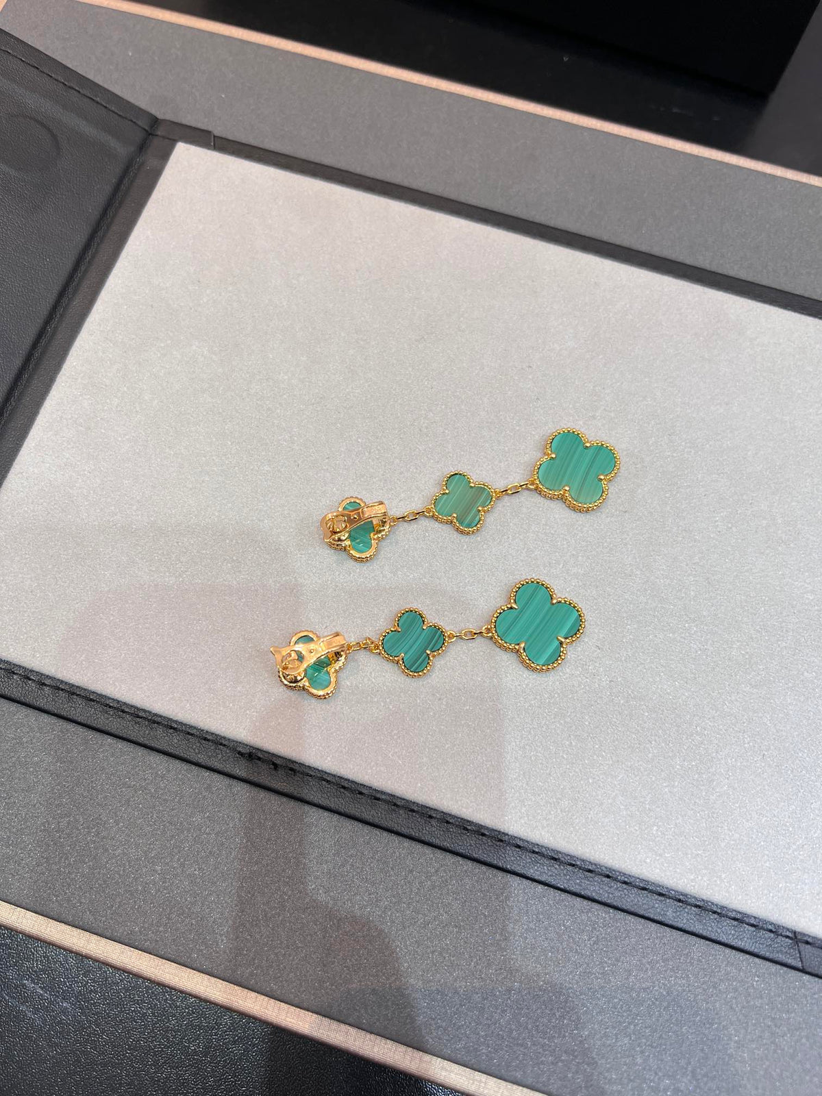 [⭐⭐JeweliWhal]CLOVER MALACHITE 3 MOTIFS GOLD