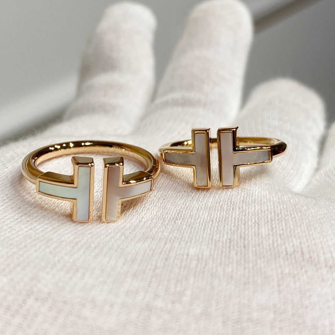 [JeweliWhal] WIRE MOP RING PINK GOLD