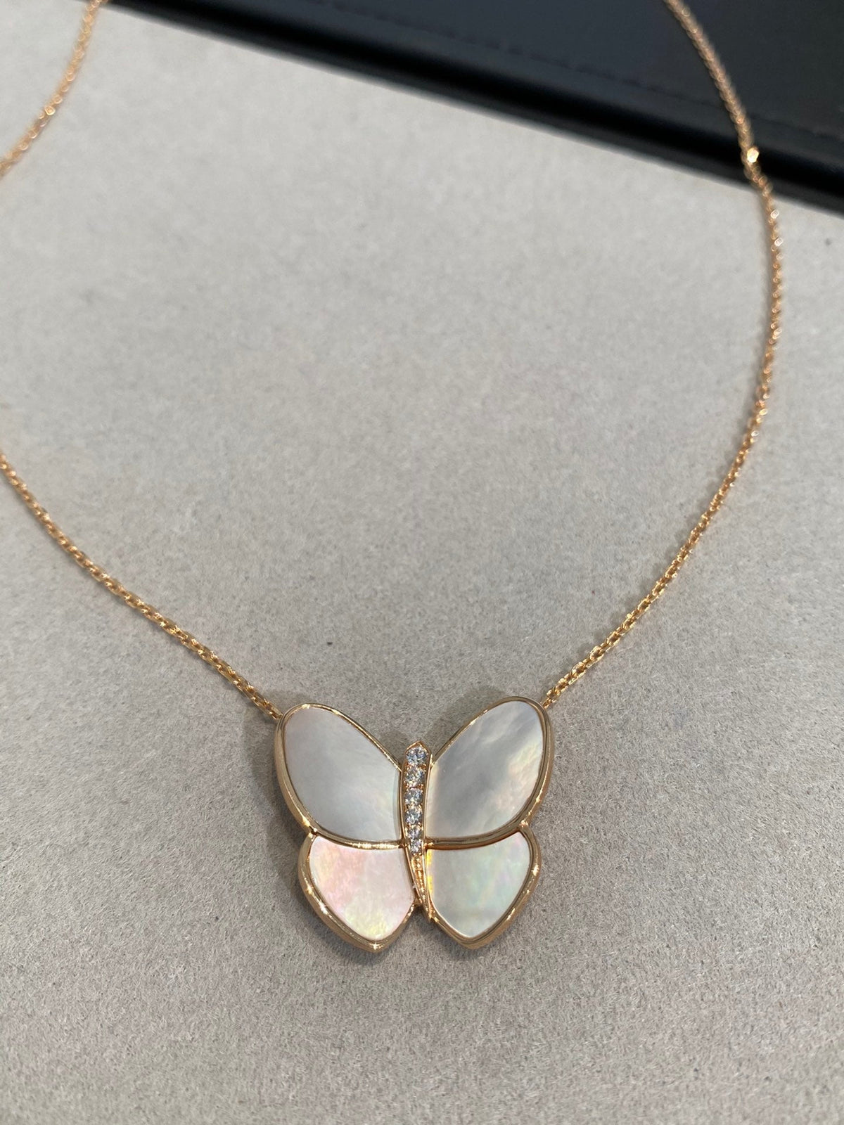 [⭐⭐JeweliWhal]SCHMETTERLING PERLMUTT DIAMANT-HALSKETTE GOLD