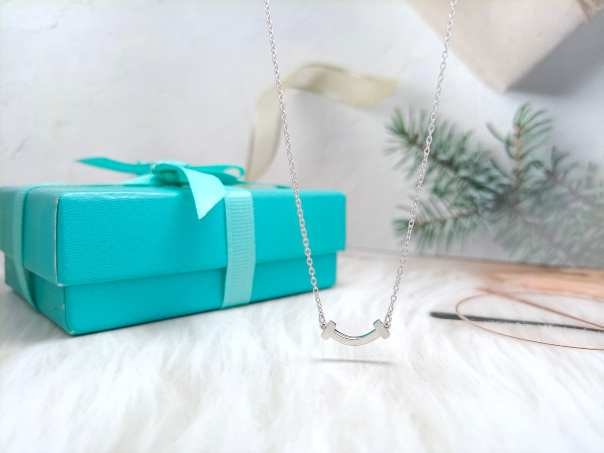 [JeweliWhal]MINI SMILE PEDANT NECKLACE