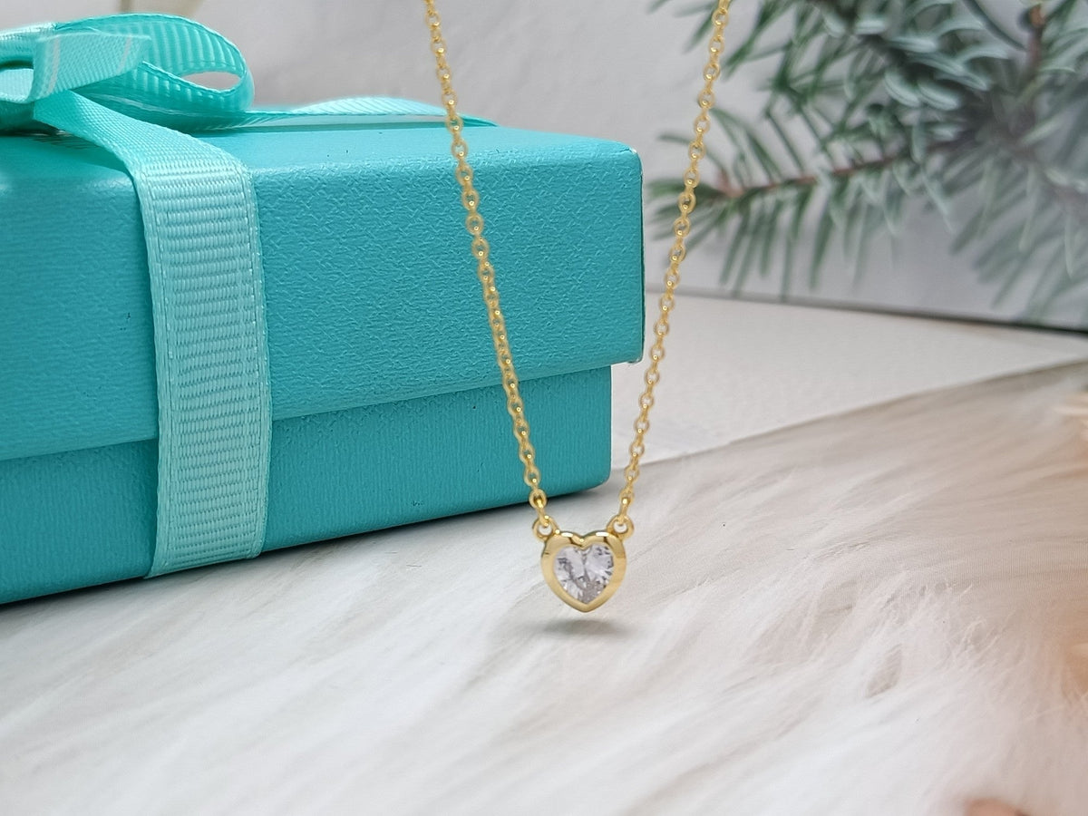 [JeweliWhal]HEART BIG DIAMOND NECKLACE