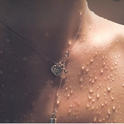[JeweliWhal]KEY AND HEART SILVER NECKLACE