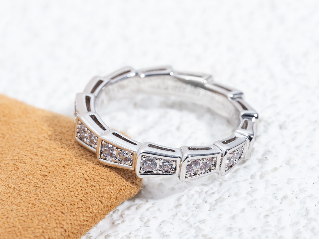 [⭐⭐JeweliWhal]SERPENTI RING SILBER MIT DIAMANT-PAVÉ 3MM