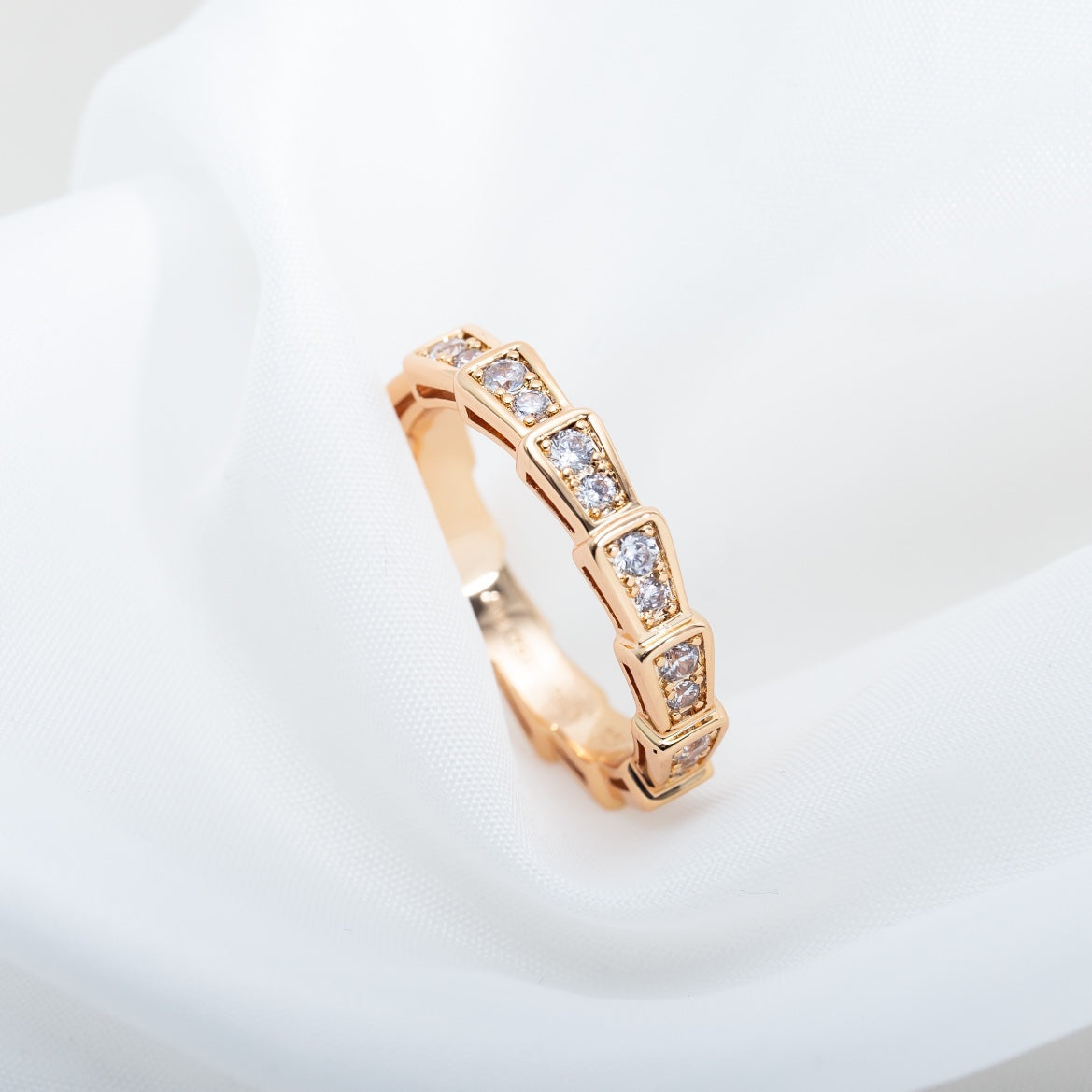 [⭐⭐JeweliWhal]SERPENTI RING PINK GOLD DIAMOND PAVED 3MM
