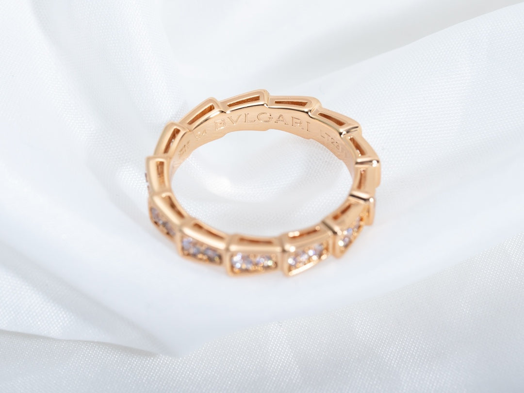 [⭐⭐JeweliWhal]SERPENTI RING PINK GOLD DIAMOND PAVED 3MM