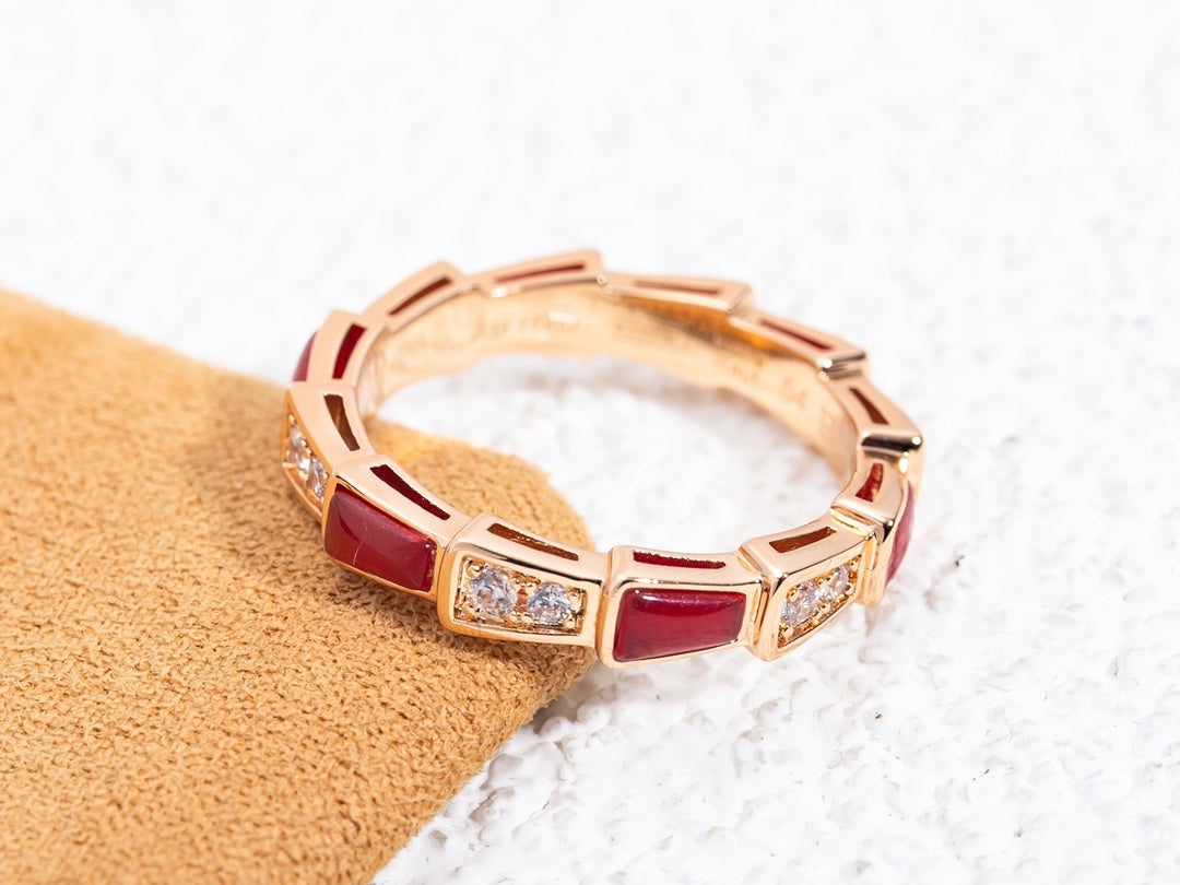 [⭐⭐JeweliWhal]SERPENTI RING PINK GOLD CARNELIAN DIAMOND 3MM