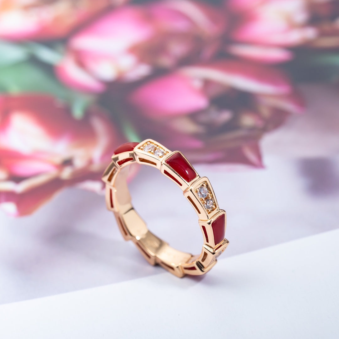 [⭐⭐JeweliWhal]SERPENTI RING PINK GOLD CARNELIAN DIAMOND 3MM