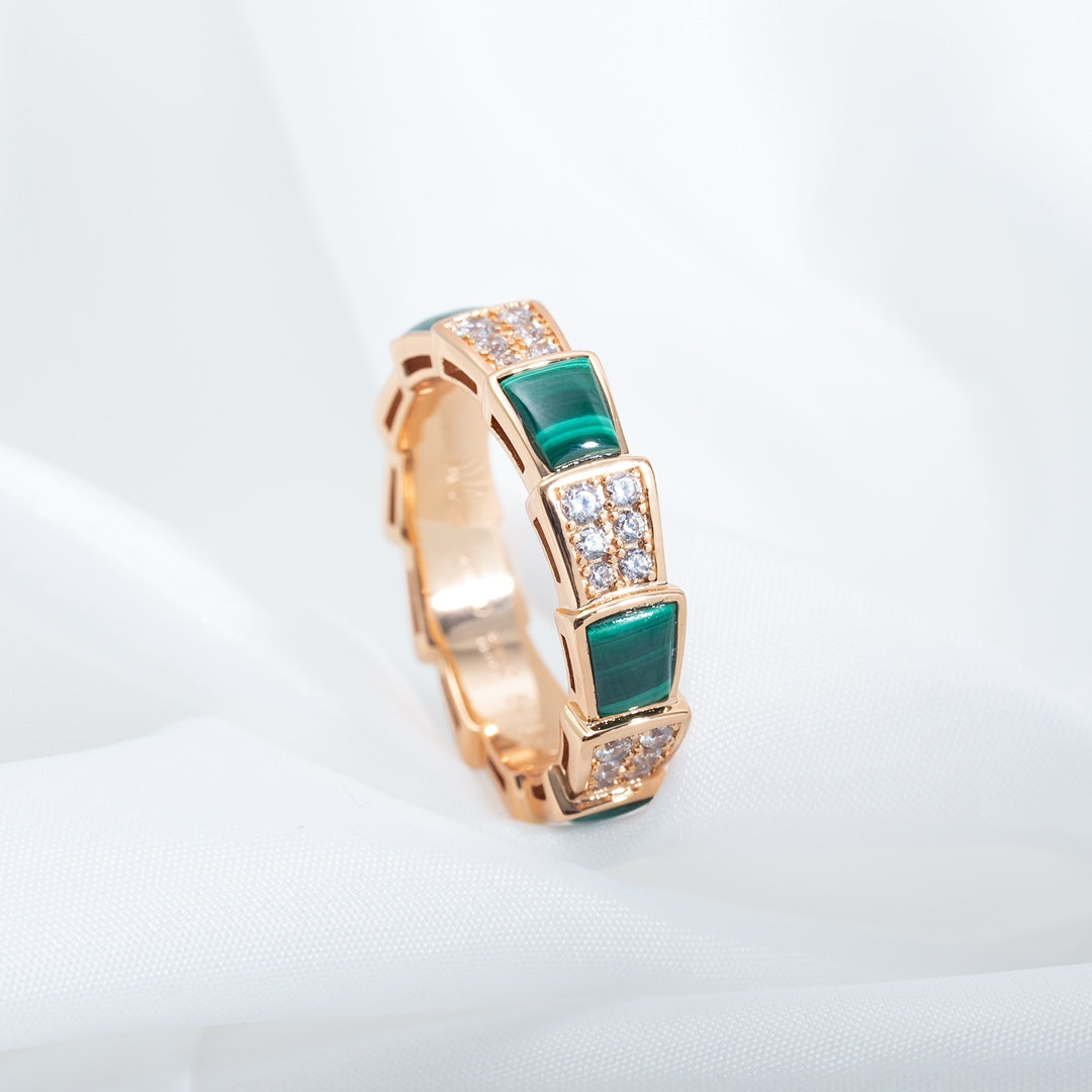 [⭐⭐JeweliWhal]SERPENTI RING PINK GOLD MALACHITE DIAMOND PAVED 4MM