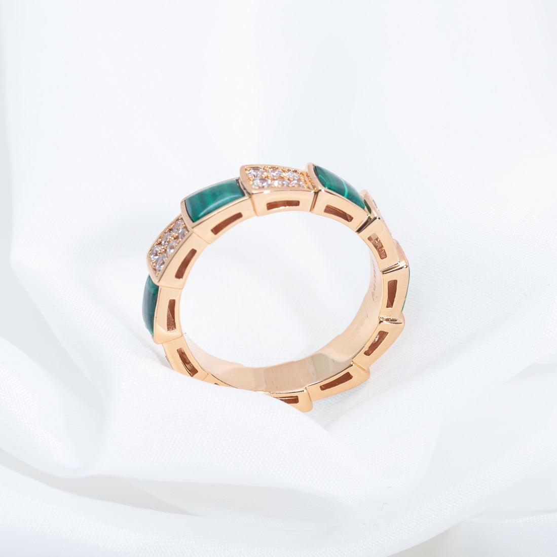 [⭐⭐JeweliWhal]SERPENTI RING PINK GOLD MALACHITE DIAMOND PAVED 4MM