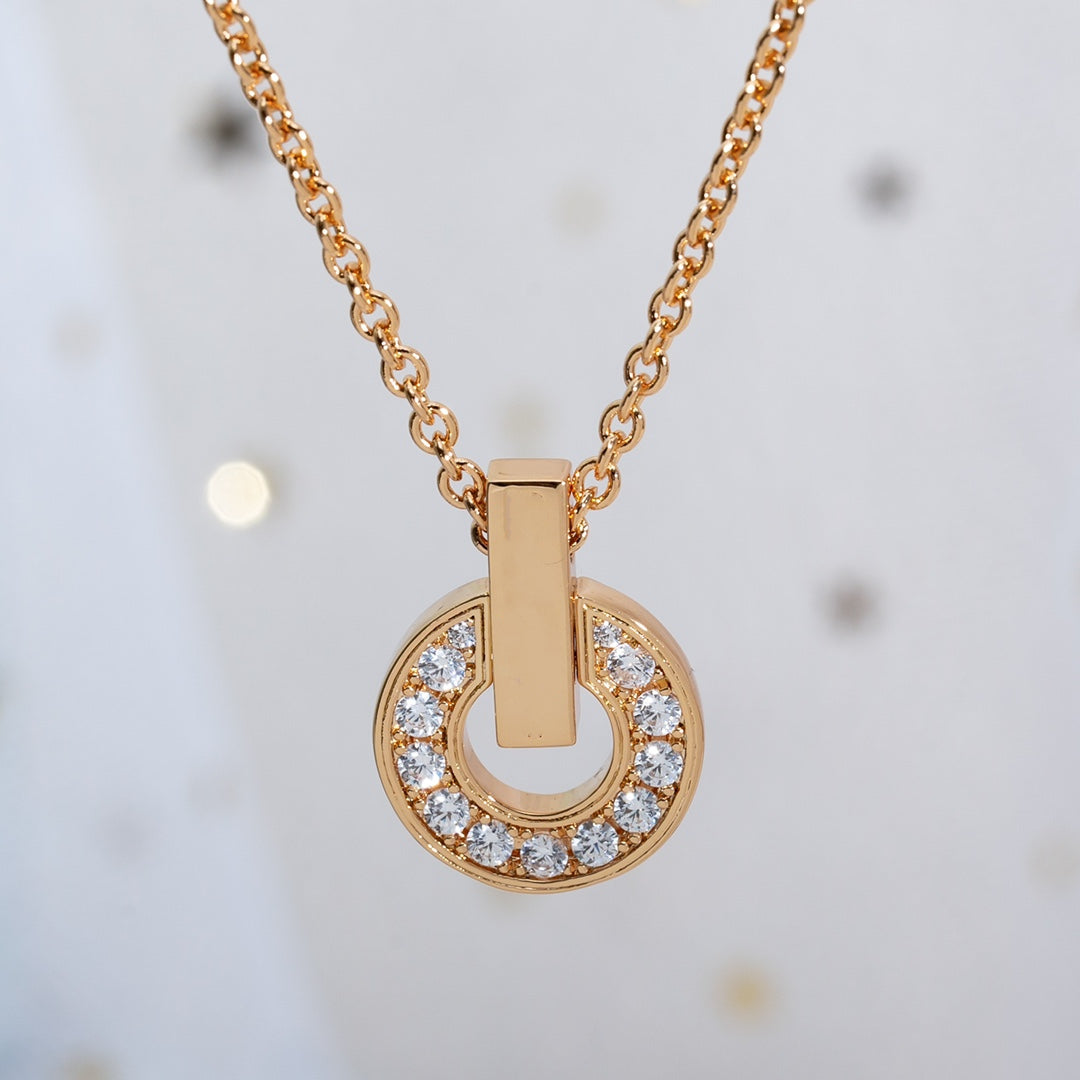[⭐⭐JeweliWhal]GARI NECKLACE PINK GOLD DIAMOND