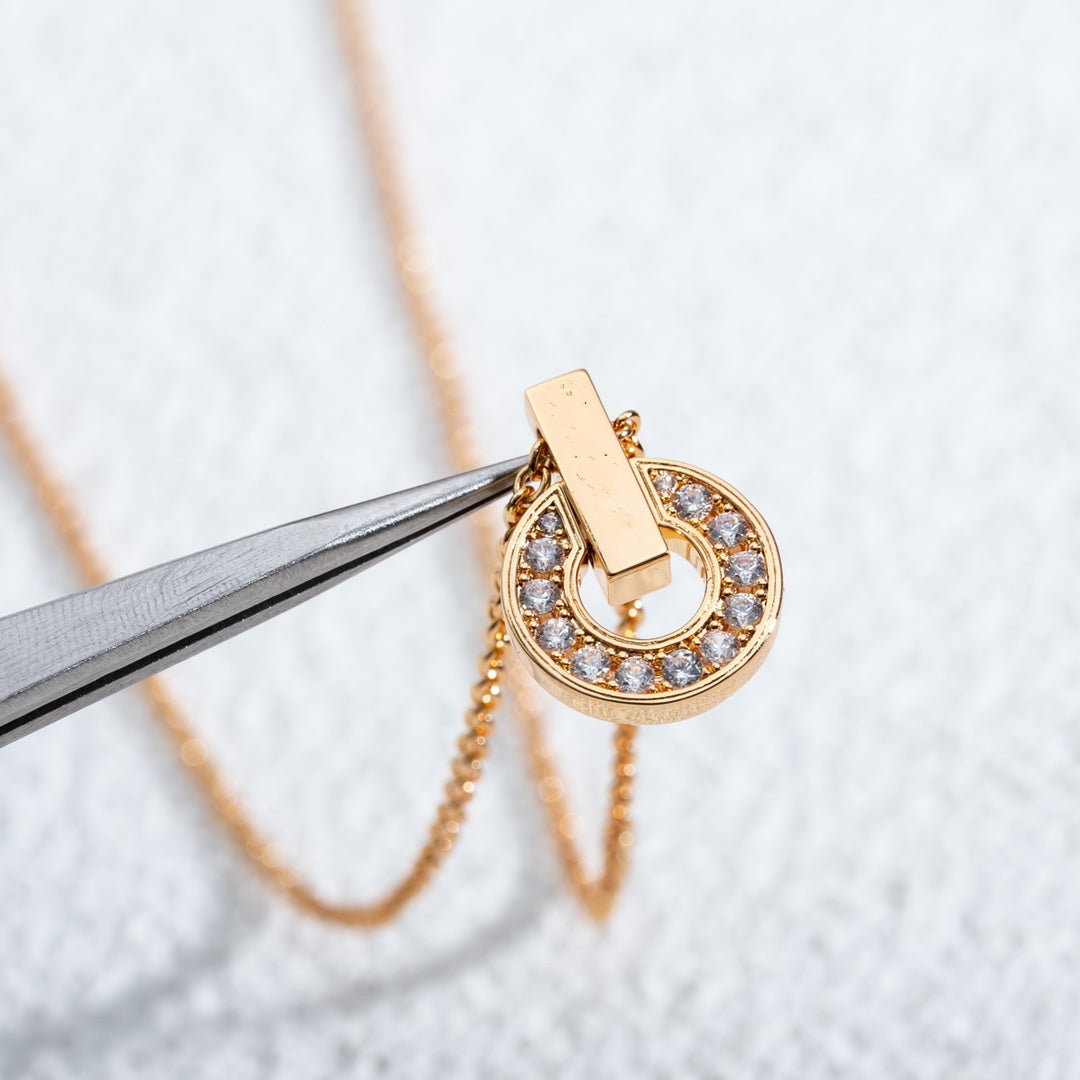 [⭐⭐JeweliWhal]GARI NECKLACE PINK GOLD DIAMOND