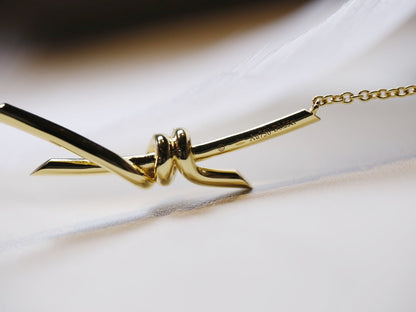 [JeweliWhal]KNOT NECKLACE GOLD DIAMONDS
