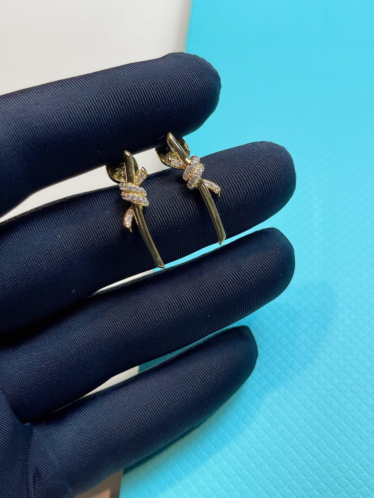 [JeweliWhal]KNOT EARRINGS GOLD DIAMOND