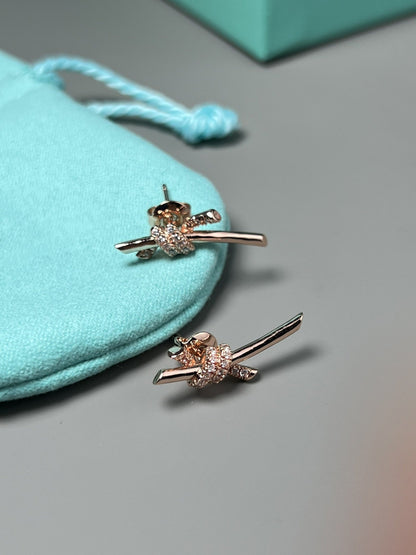 [JeweliWhal]KNOT EARRINGS PINK GOLD DIAMOND