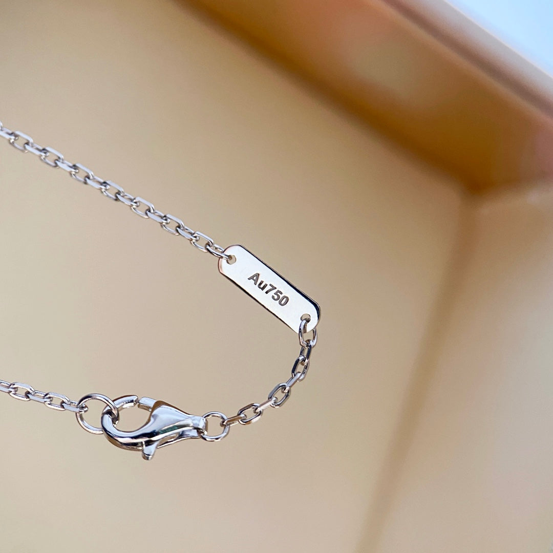 [⭐⭐JeweliWhal]CLOVER DIAMOND NECKLACE SILVER