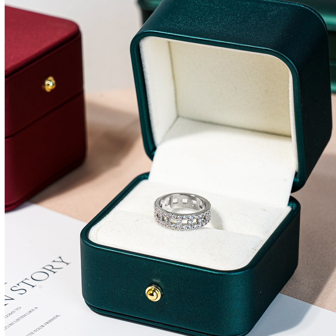 [JeweliWhal]T TRUE DIAMOND 5.5MM RING