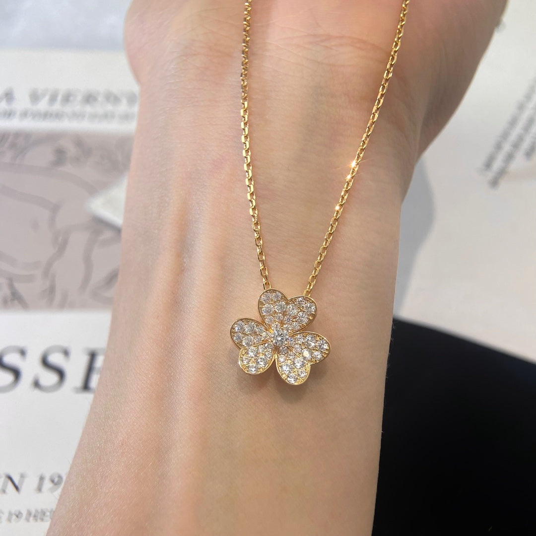 [⭐⭐JeweliWhal]FLOWER DIAMOND NECKLACE
