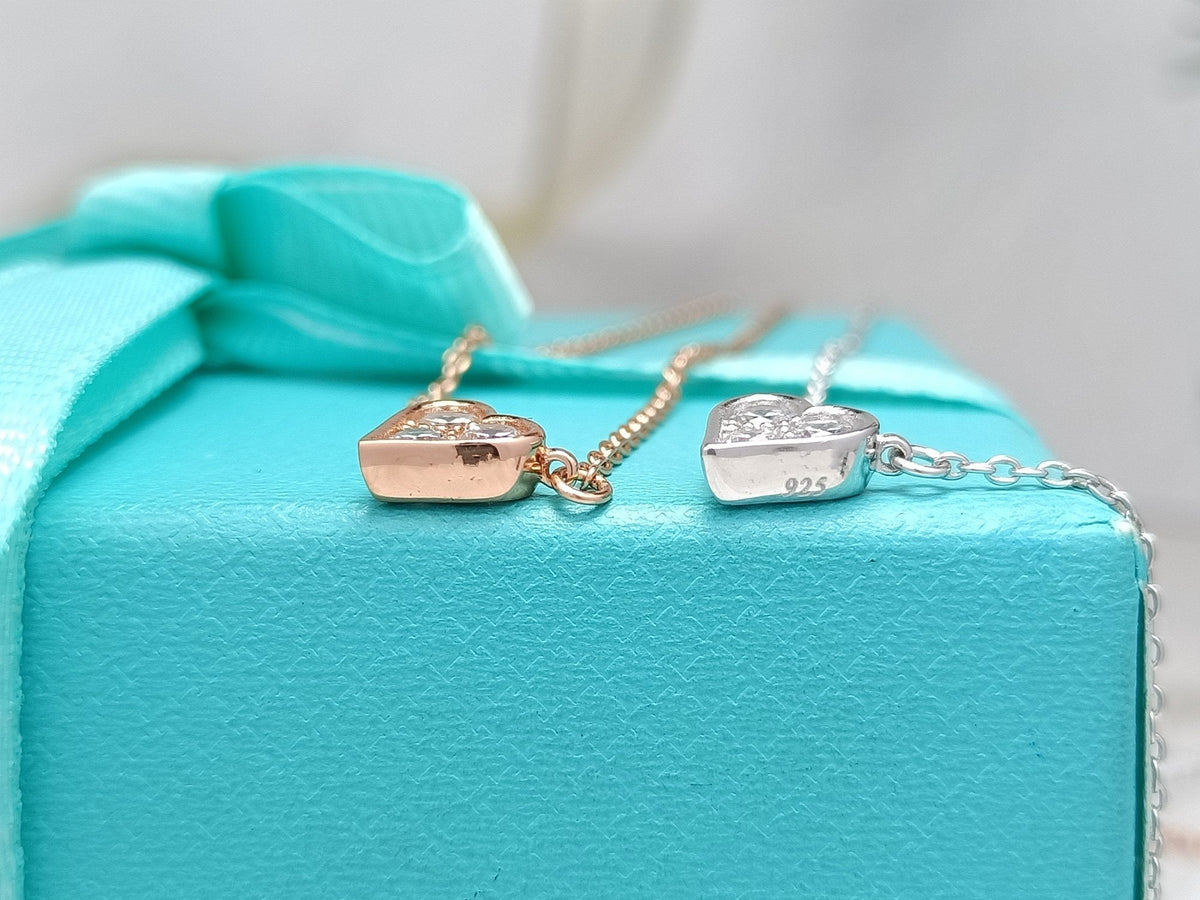 [JeweliWhal]HEART 3 DIAMONDS PEDANT NECKLACE