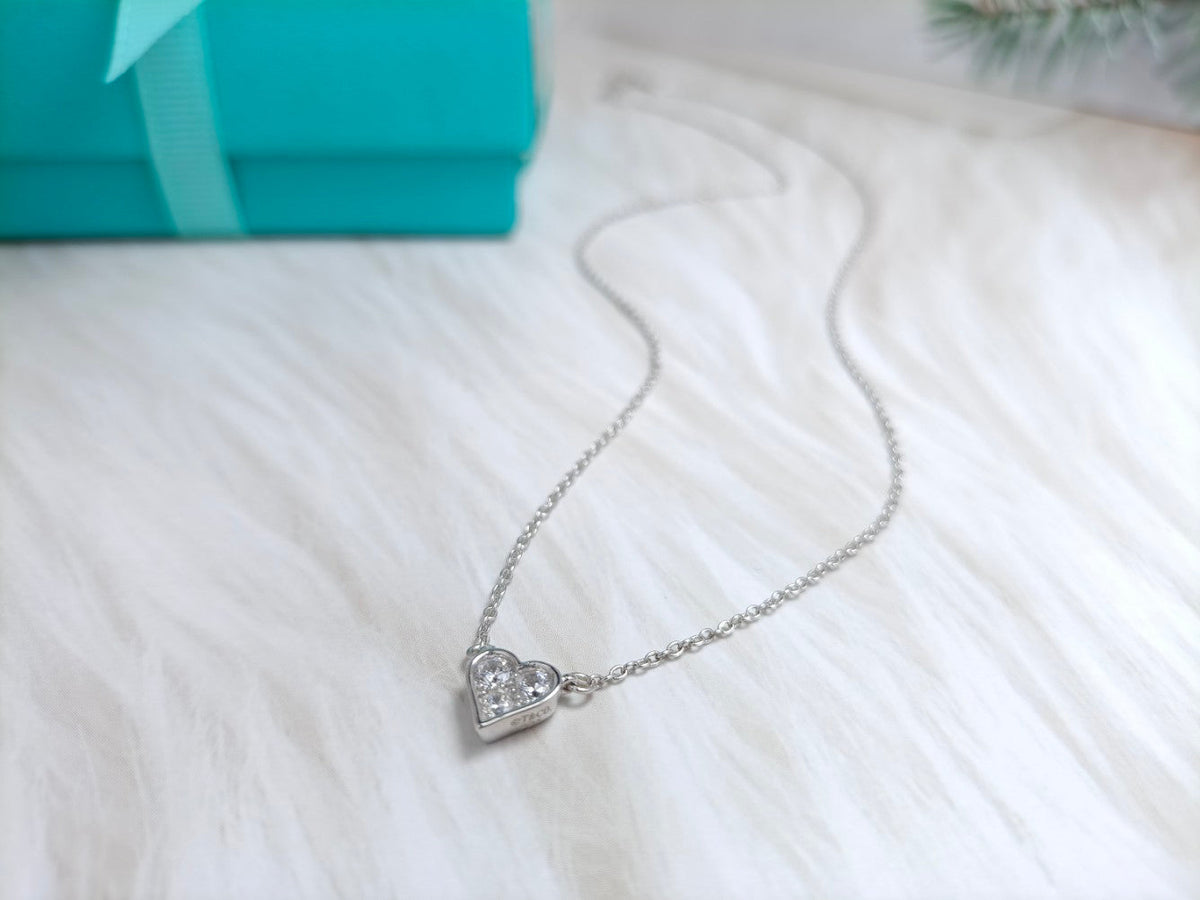 [JeweliWhal]HEART 3 DIAMONDS PEDANT NECKLACE