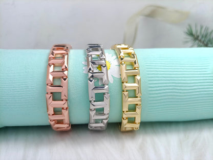 [JeweliWhal]T TRUE NARROW BRACELET