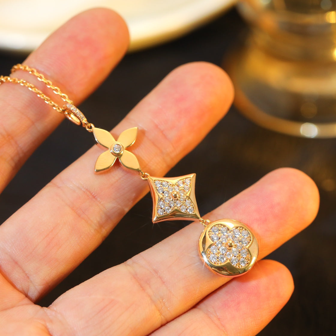 [⭐⭐JeweliWhal]STERN- UND SONNEN-DIAMANT-HALSKETTE IN ROSÉGOLD