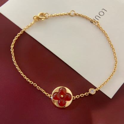 [⭐⭐JeweliWhal]SUN PEDANT CARNELIAN BRACELET