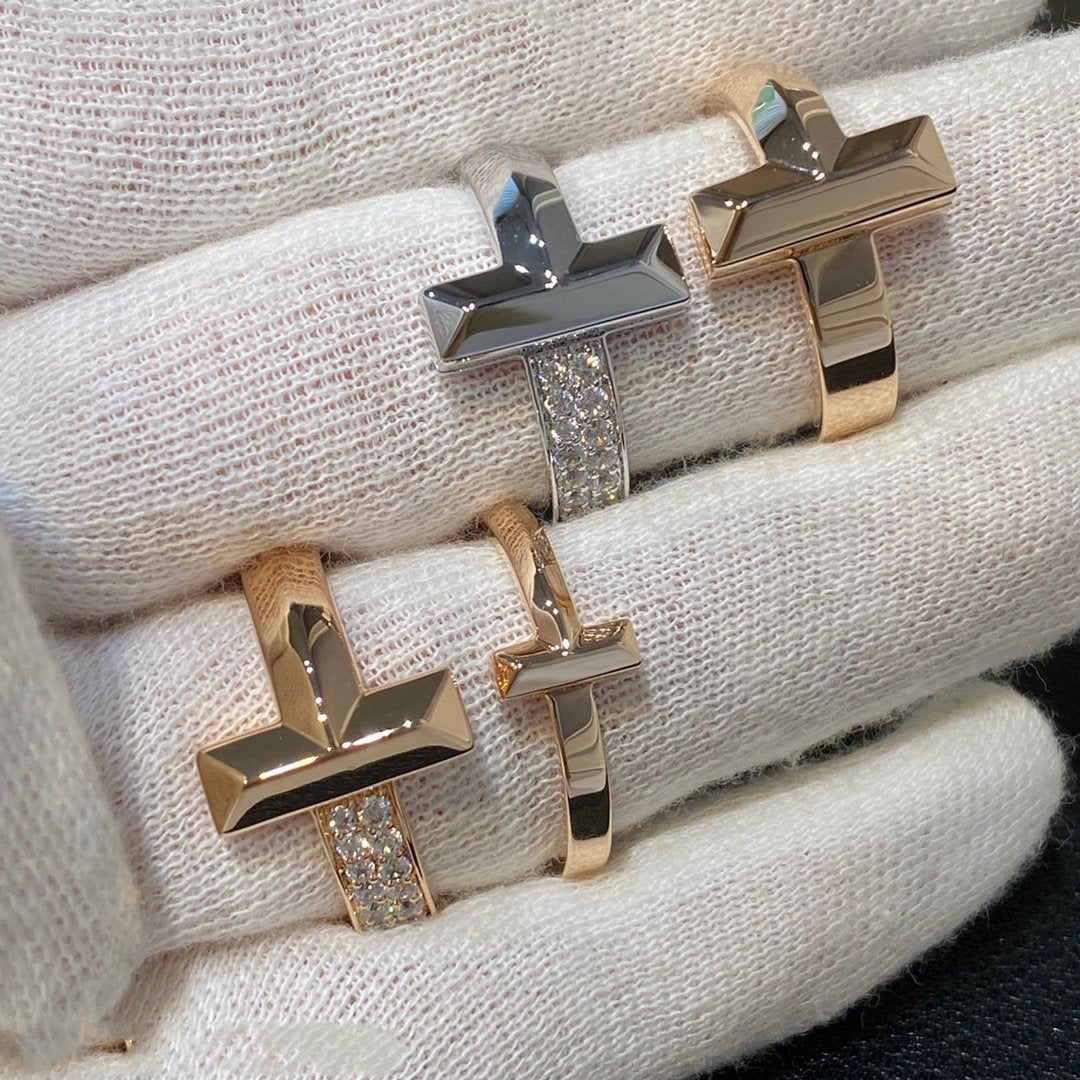 [JeweliWhal]T WIRE MEDIUM DIAMOND RING