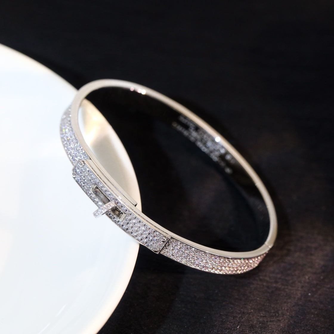 [⭐⭐JeweliWhal]KELLY ARMBAND MIT DIAMANTBESATZ