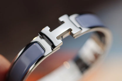 [⭐⭐JeweliWhal]H ARMBAND 12MM BLAUGRAU