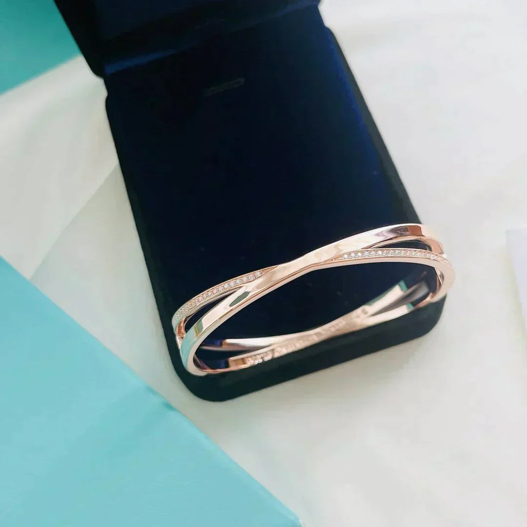 [JeweliWhal]NARROW HINGED BANGLEIN WITH DIAMONDS SMALL