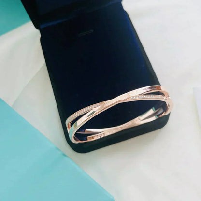 [JeweliWhal]NARROW HINGED BANGLEIN WITH DIAMONDS SMALL