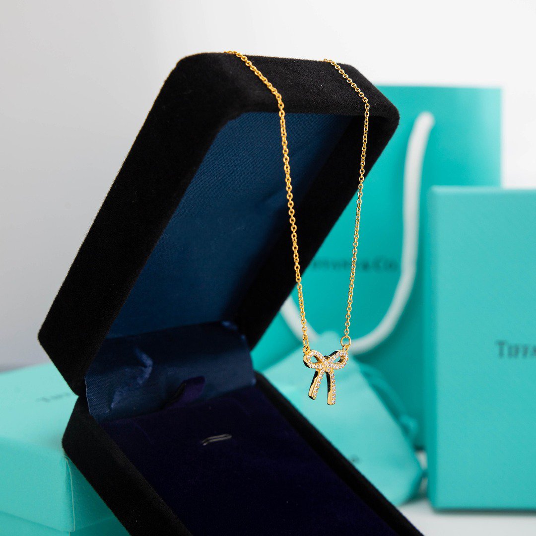 [JeweliWhal]RIBBON NECKLACE BOW PENDANT DIAMOND CHARM CHAIN