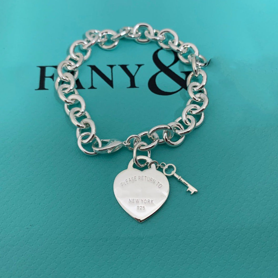 [JeweliWhal]KEY HEART CARD CHUNKY INTERLOCKING BRACELET LENGTH