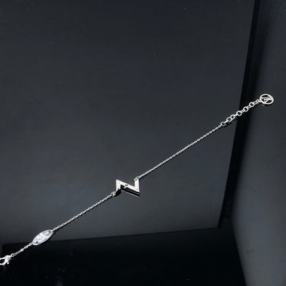 [⭐⭐JeweliWhal]VOLT LV LOGO BRACELET