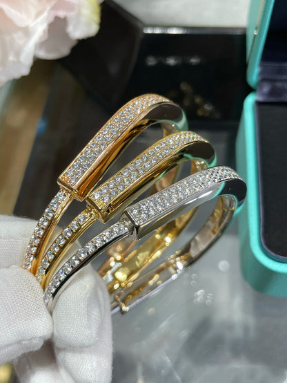 [JeweliWhal]LOCK BRACELET DIAMOND PAVED