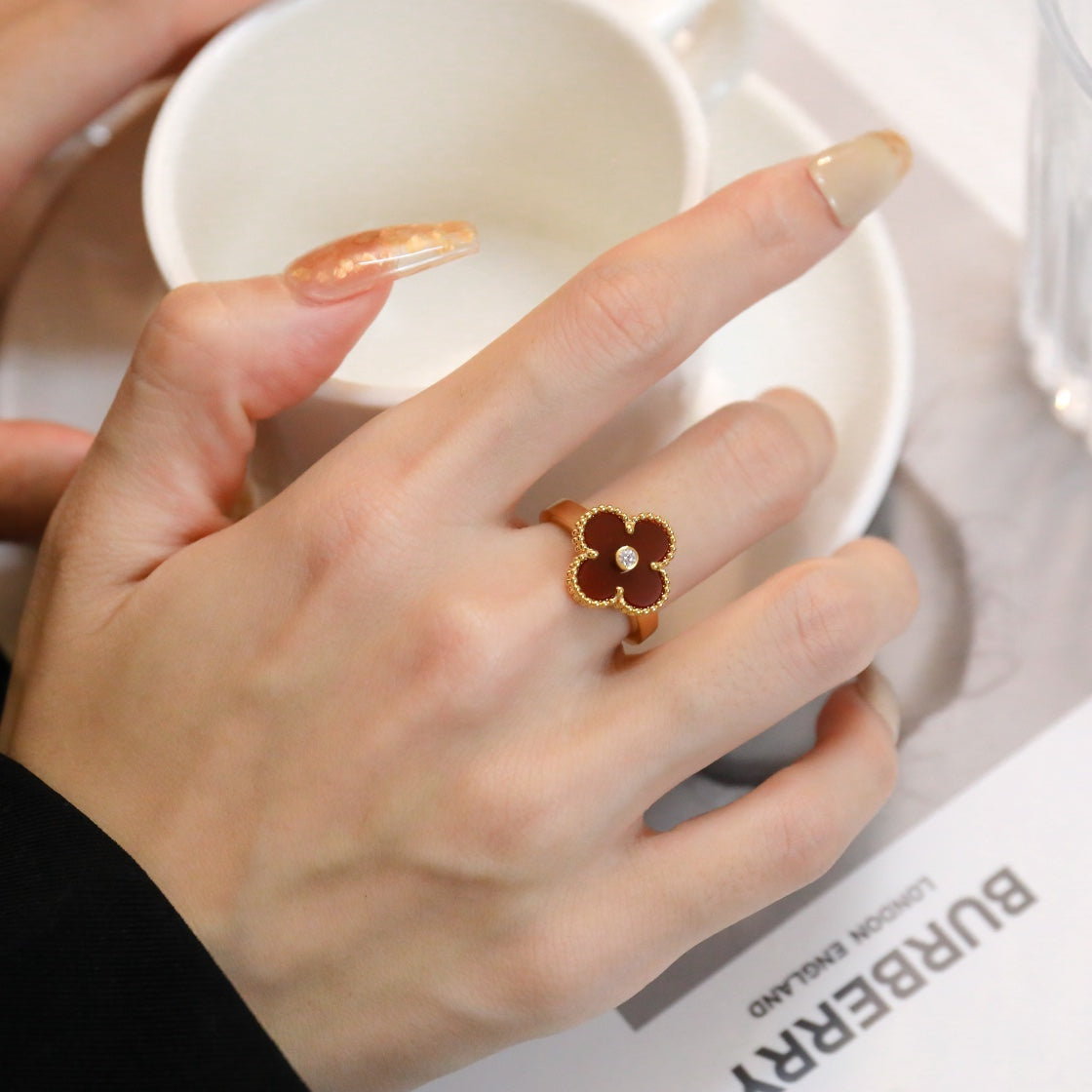 [⭐⭐JeweliWhal]CLOVER CARNELIAN RING ROSE GOLD DIAMOND