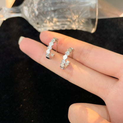 [⭐⭐JeweliWhal]BEE LOVE DIAMOND HOOP EARRINGS