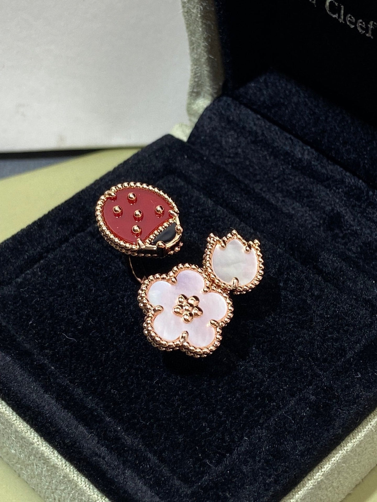 [⭐⭐JeweliWhal]GLÜCKS-RING MIT 3 MOTIVEN IN ROSÉGOLD