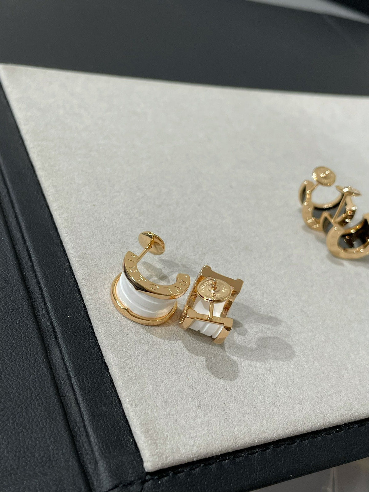 [⭐⭐JeweliWhal]ZERO 1 PINK GOLD CERAMIC EARRINGS