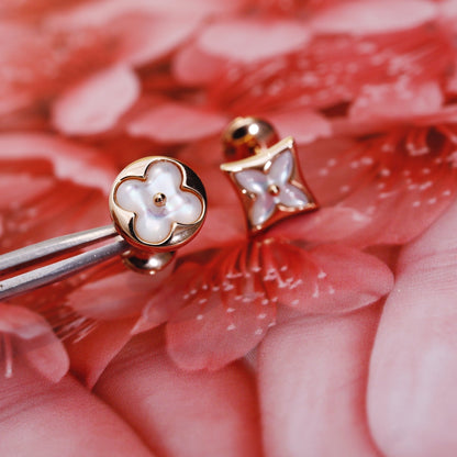 [⭐⭐JeweliWhal]STAR AND SUN PINK GOLD MOP STUD EARRINGS