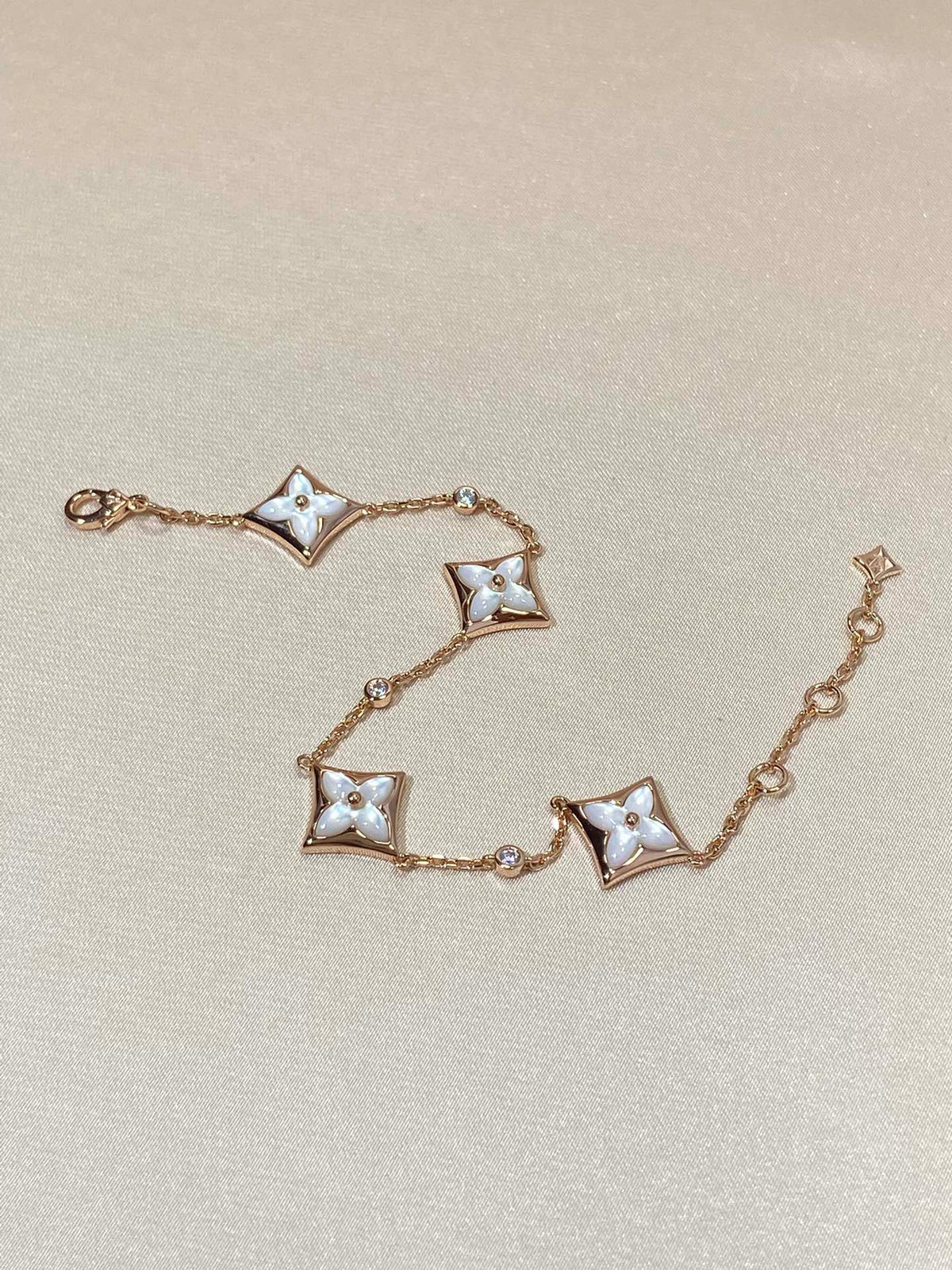 [⭐⭐JeweliWhal]STAR 4 MOTIV PERLMUTT DIAMANT ROSÉGOLD ARMBAND