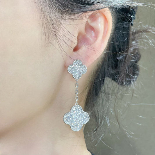 [⭐⭐JeweliWhal]CLOVER 2 MOTIFS DIAMOND PAVED SILVER EARRINGS