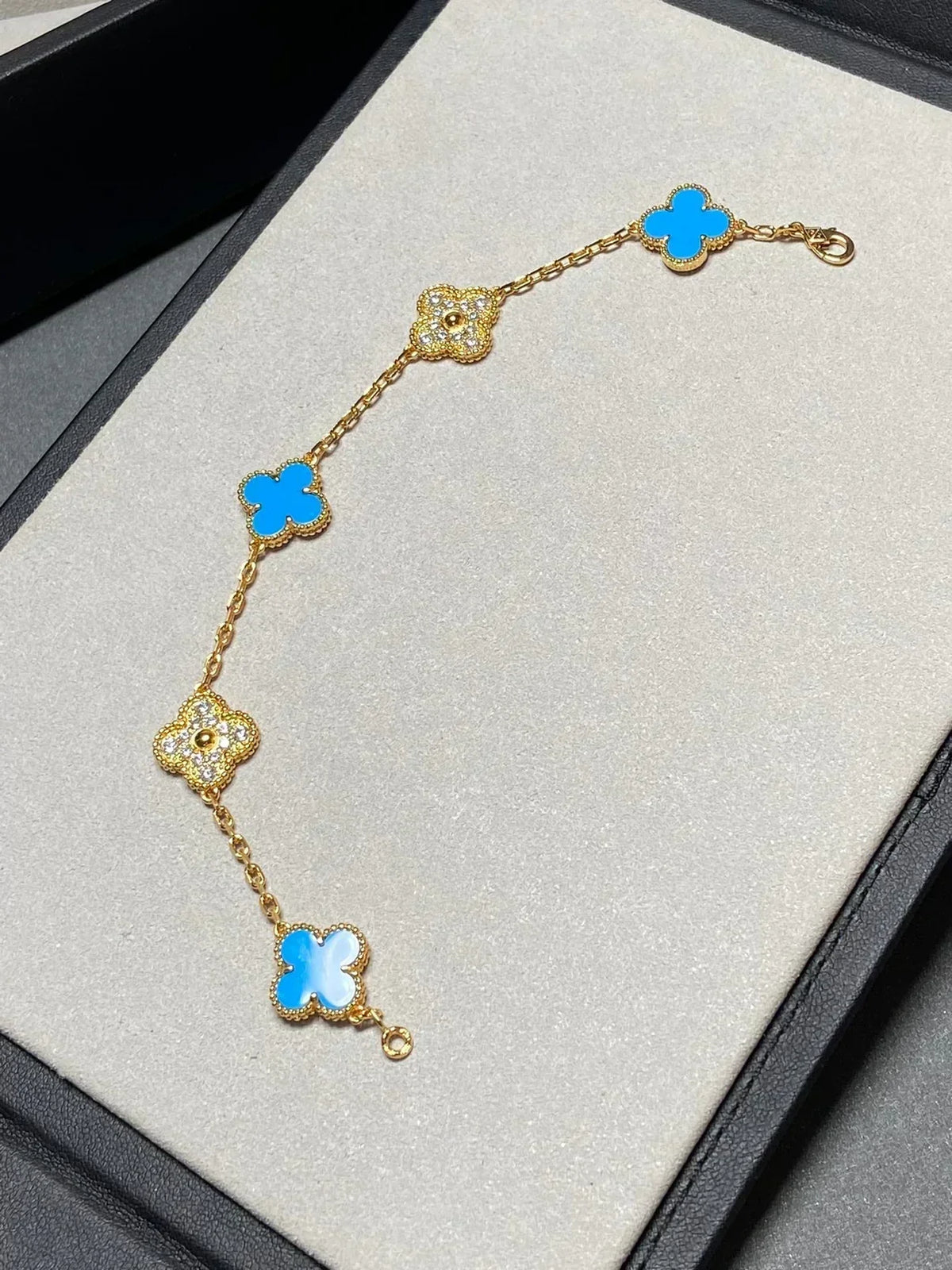 [⭐⭐JeweliWhal] CLOVER 5 MOTIF BLUE AGATE BRACELET COLLECTION