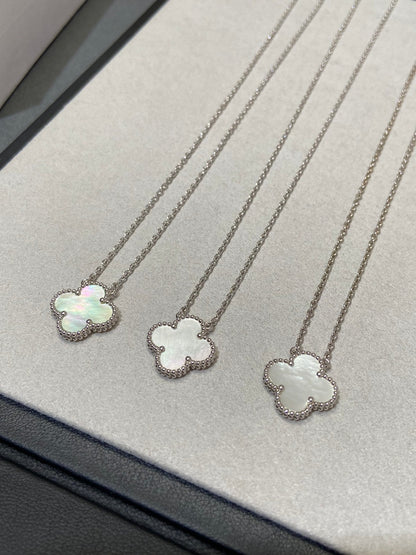 [⭐⭐JeweliWhal]CLOVER MEDIUM KETTE SILBER WEISS PERLMUTT